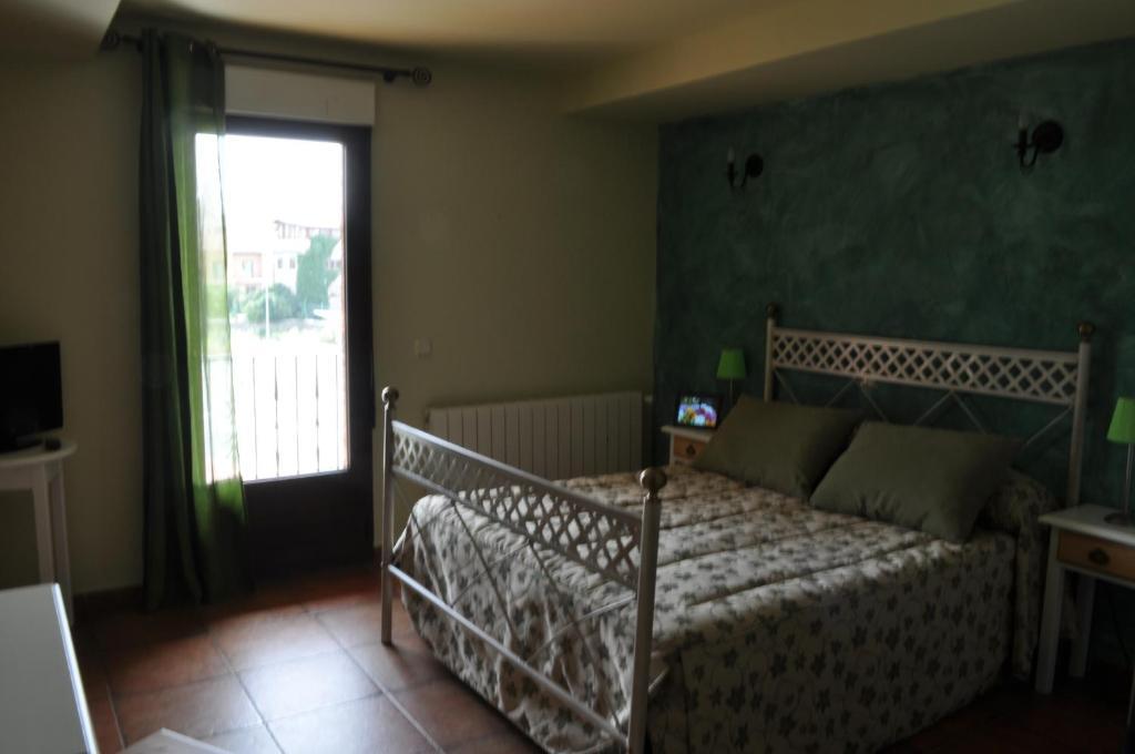 Hotel Langa Cerezo de Abajo Стая снимка